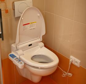 Elektronický bidet BID-2200